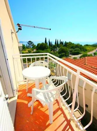 Apartments&rooms Cakelic I Mlini